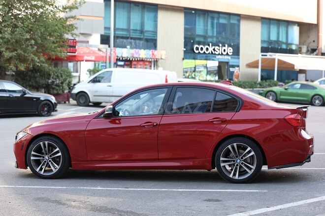 BMW 328 2014, 250,000 km - 2.0 l - Bakı