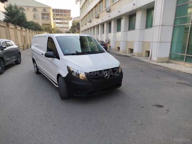 Mercedes Vito 2017, 300,000 km - 1.6 л - Bakı