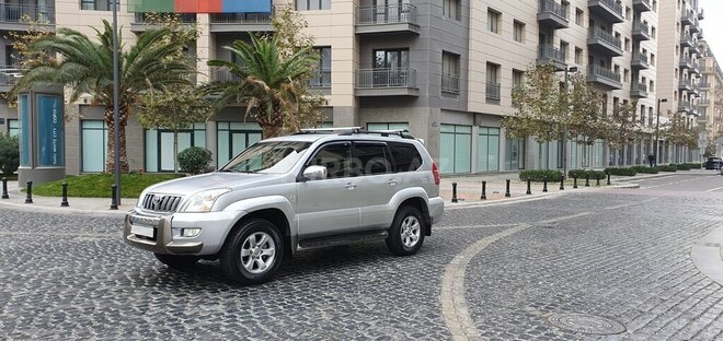 Toyota Land Cruiser Prado 2005, 319,000 km - 2.7 л - Bakı