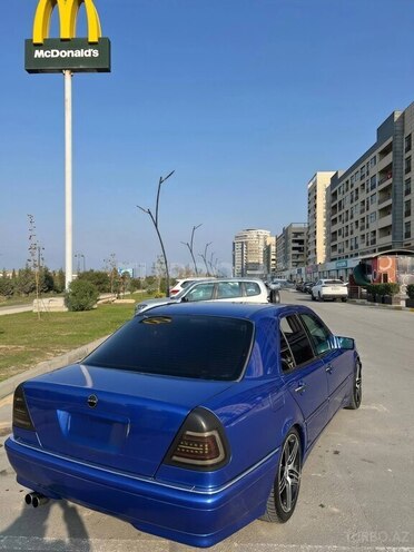 Mercedes C 280 1998, 280,000 km - 2.8 l - Bakı
