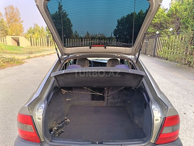 Opel Vectra 1996, 325,475 km - 1.8 l - Bakı