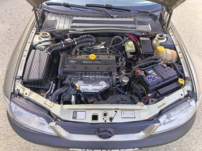 Opel Vectra 1996, 325,475 km - 1.8 l - Bakı