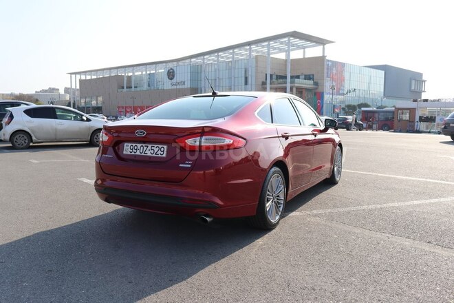 Ford Fusion (North America) 2013, 106,800 km - 1.6 л - Bakı