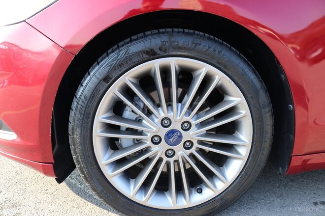 Ford Fusion (North America) 2013, 106,800 km - 1.6 л - Bakı
