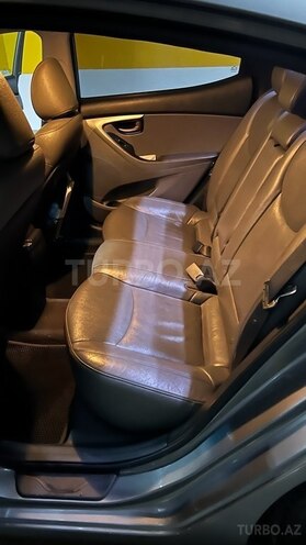 Hyundai Elantra 2011, 241,402 km - 1.8 l - Bakı