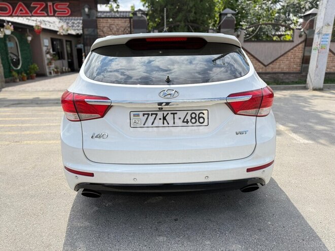 Hyundai i40 2013, 388,000 km - 1.7 l - Xaçmaz