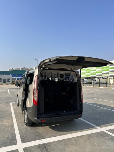 Ford Tourneo Custom 2013, 273,000 km - 2.2 l - Bakı