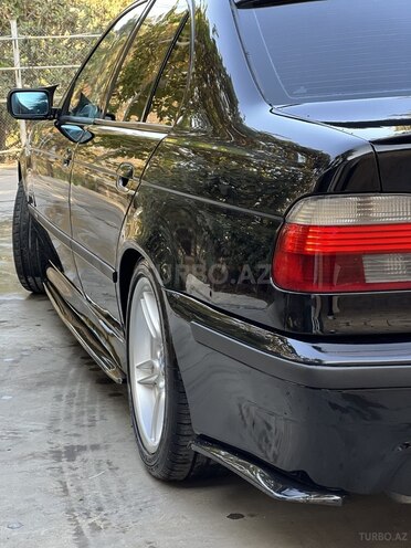 BMW 530 2001, 422,000 km - 3.0 l - Şirvan