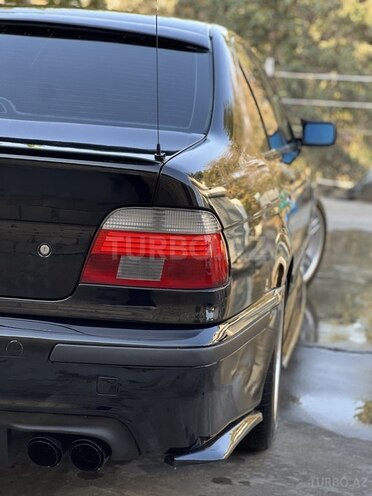 BMW 530 2001, 422,000 km - 3.0 l - Şirvan