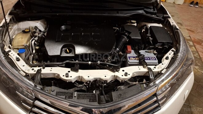 Toyota Corolla 2013, 240,000 km - 1.6 l - Gəncə
