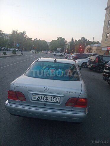 Mercedes E 230 1996, 392,000 km - 2.3 l - Mingəçevir