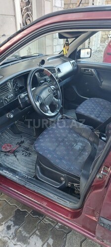 Volkswagen Golf 1992, 173,674 km - 1.8 l - Gəncə
