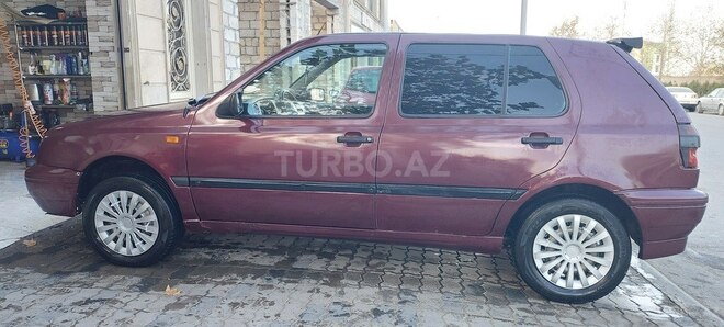 Volkswagen Golf 1992, 173,674 km - 1.8 l - Gəncə