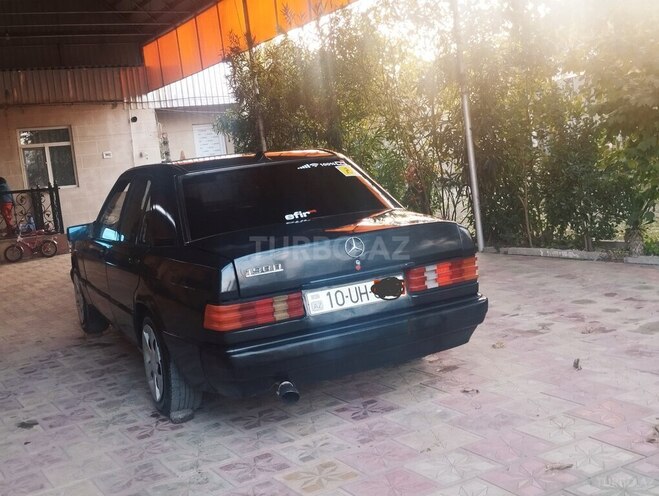 Mercedes 190 1992, 190,000 km - 2.3 л - Tovuz