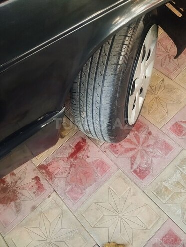 Mercedes 190 1992, 190,000 km - 2.3 л - Tovuz