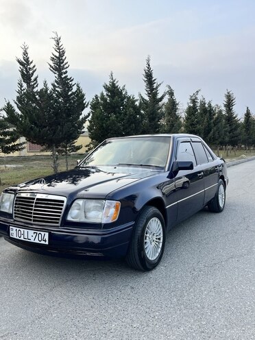 Mercedes E 200 1995, 357,000 km - 2.0 l - Sumqayıt