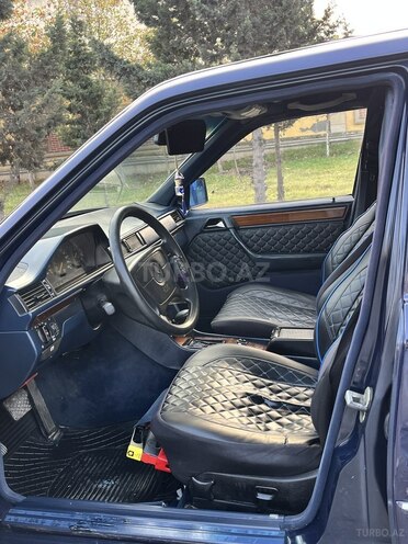 Mercedes E 200 1995, 357,000 km - 2.0 l - Sumqayıt
