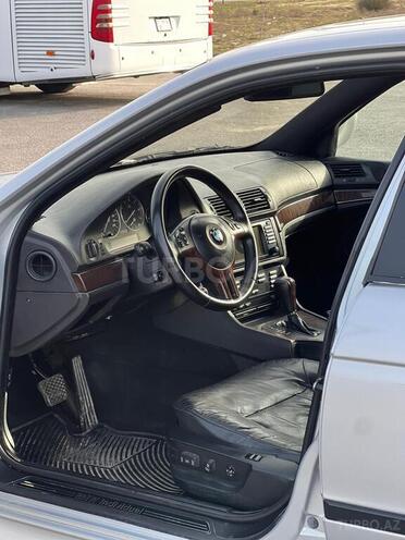 BMW 540 2002, 285,632 km - 4.4 l - Bakı