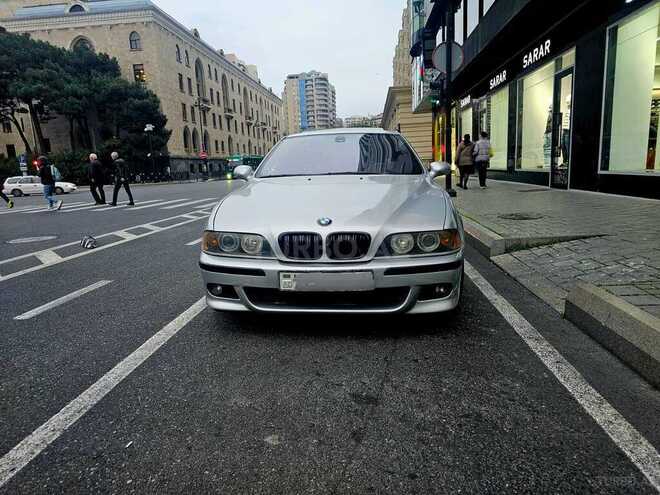 BMW 540 2002, 285,632 km - 4.4 l - Bakı