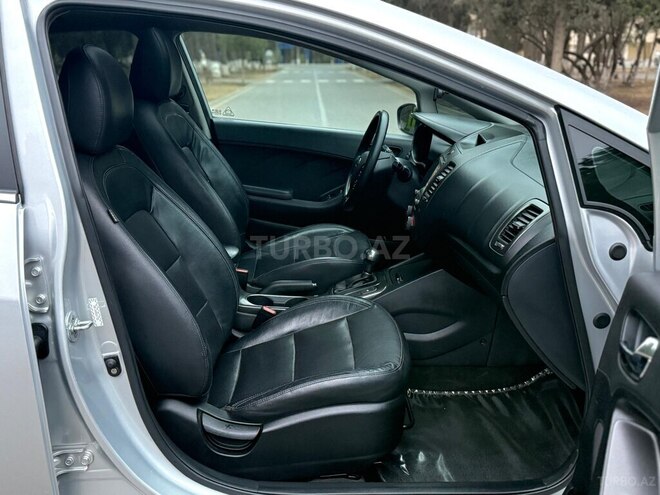 Kia Forte 2016, 141,014 km - 2.0 l - Bakı