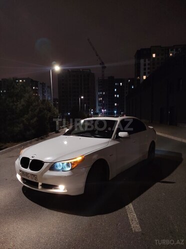BMW 520 2005, 310,000 km - 2.2 l - Bakı