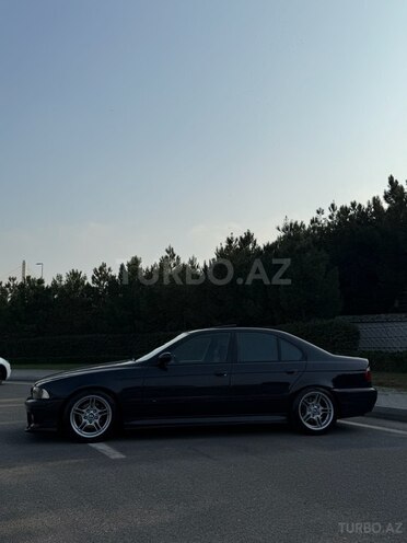 BMW 525 2002, 270,000 km - 2.5 l - Bakı