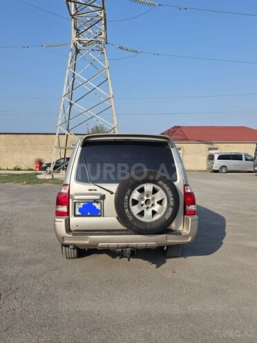 Mitsubishi Pajero 2004, 350,000 km - 2.8 л - Sumqayıt