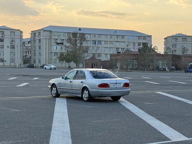 Mercedes E 200 1996, 766,007 km - 2.0 l - Gəncə