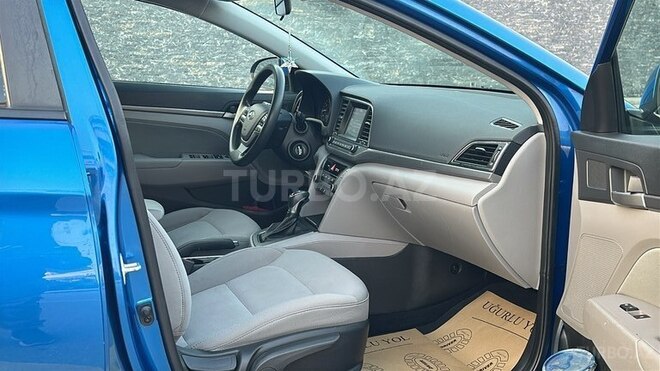 Hyundai Elantra 2018, 103,000 km - 2.0 л - Bakı