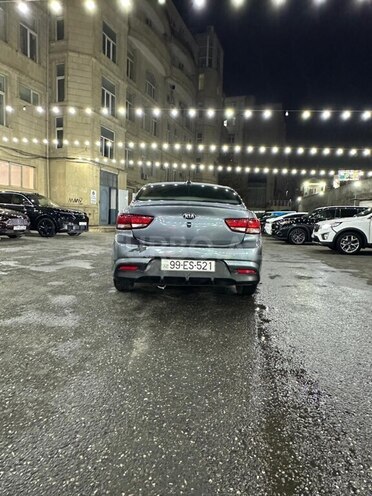 Kia Rio 2018, 209,215 km - 1.6 l - Bakı
