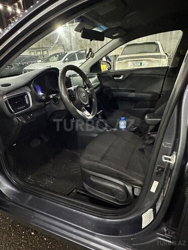 Kia Rio 2018, 209,215 km - 1.6 l - Bakı