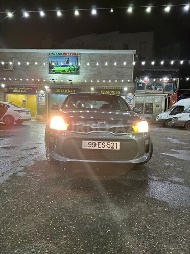 Kia Rio 2018, 209,215 km - 1.6 l - Bakı
