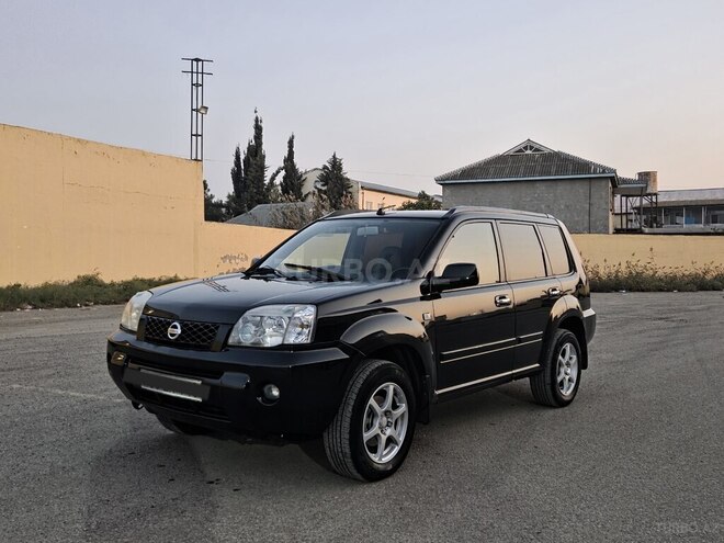 Nissan X-Trail 2004, 336,000 km - 2.0 l - Salyan