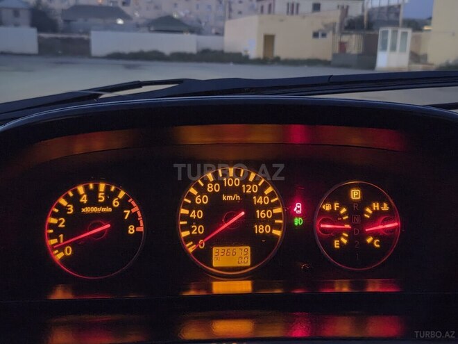 Nissan X-Trail 2004, 336,000 km - 2.0 l - Salyan
