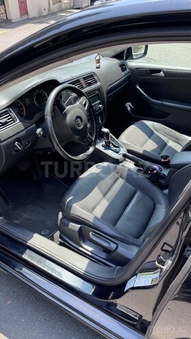 Volkswagen Jetta 2011, 107,000 km - 2.5 l - Bakı
