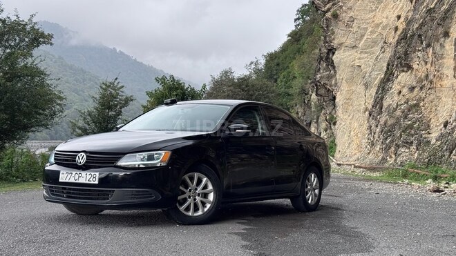 Volkswagen Jetta 2011, 107,000 km - 2.5 l - Bakı