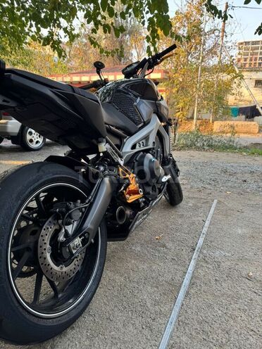 Yamaha MT-09 2015, 15,000 km - 0.9 l - Bakı
