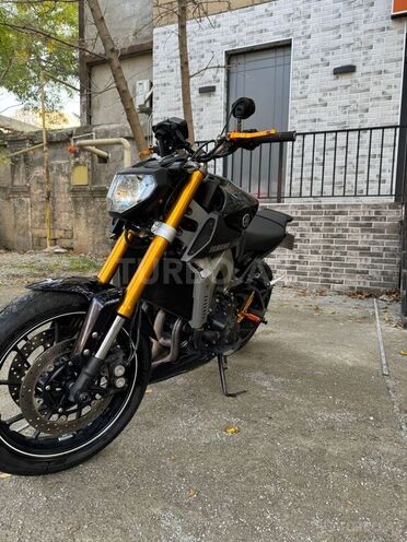 Yamaha MT-09 2015, 15,000 km - 0.9 l - Bakı