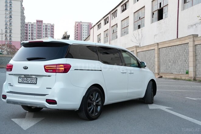 Kia Carnival 2018, 135,254 km - 2.2 l - Bakı