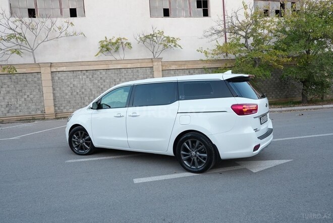 Kia Carnival 2018, 135,254 km - 2.2 l - Bakı
