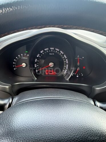 Kia Sportage 2010, 177,700 km - 2.0 л - Bakı