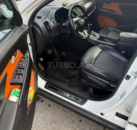 Kia Sportage 2010, 177,700 km - 2.0 л - Bakı