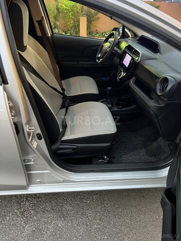 Toyota Aqua 2020, 52,821 km - 1.5 l - Bakı