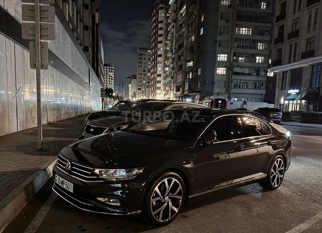 Volkswagen Passat 2021, 73,000 km - 1.4 l - Bakı
