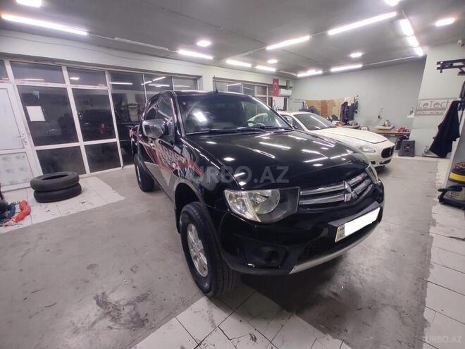 Mitsubishi L200 2012, 505,000 km - 2.5 l - Bakı