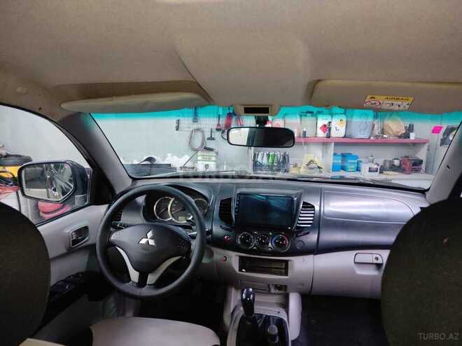 Mitsubishi L200 2012, 505,000 km - 2.5 l - Bakı