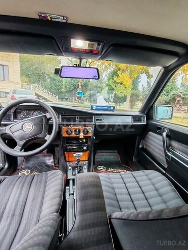 Mercedes 190 1992, 300,000 km - 2.0 l - Xaçmaz