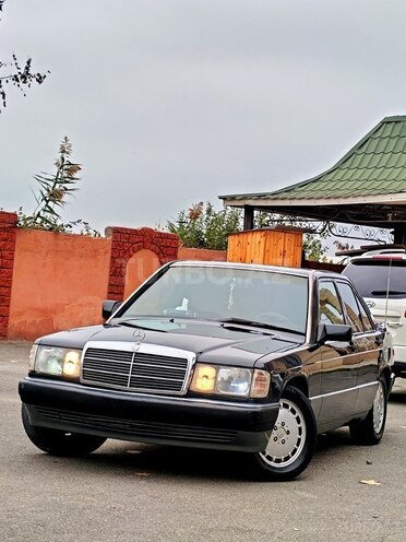 Mercedes 190 1992, 300,000 km - 2.0 l - Xaçmaz