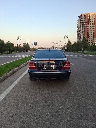 Mercedes C 230 2006, 131,200 km - 2.5 l - Bakı