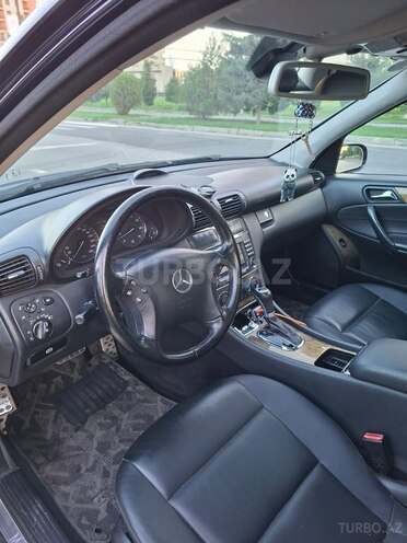 Mercedes C 230 2006, 131,200 km - 2.5 l - Bakı
